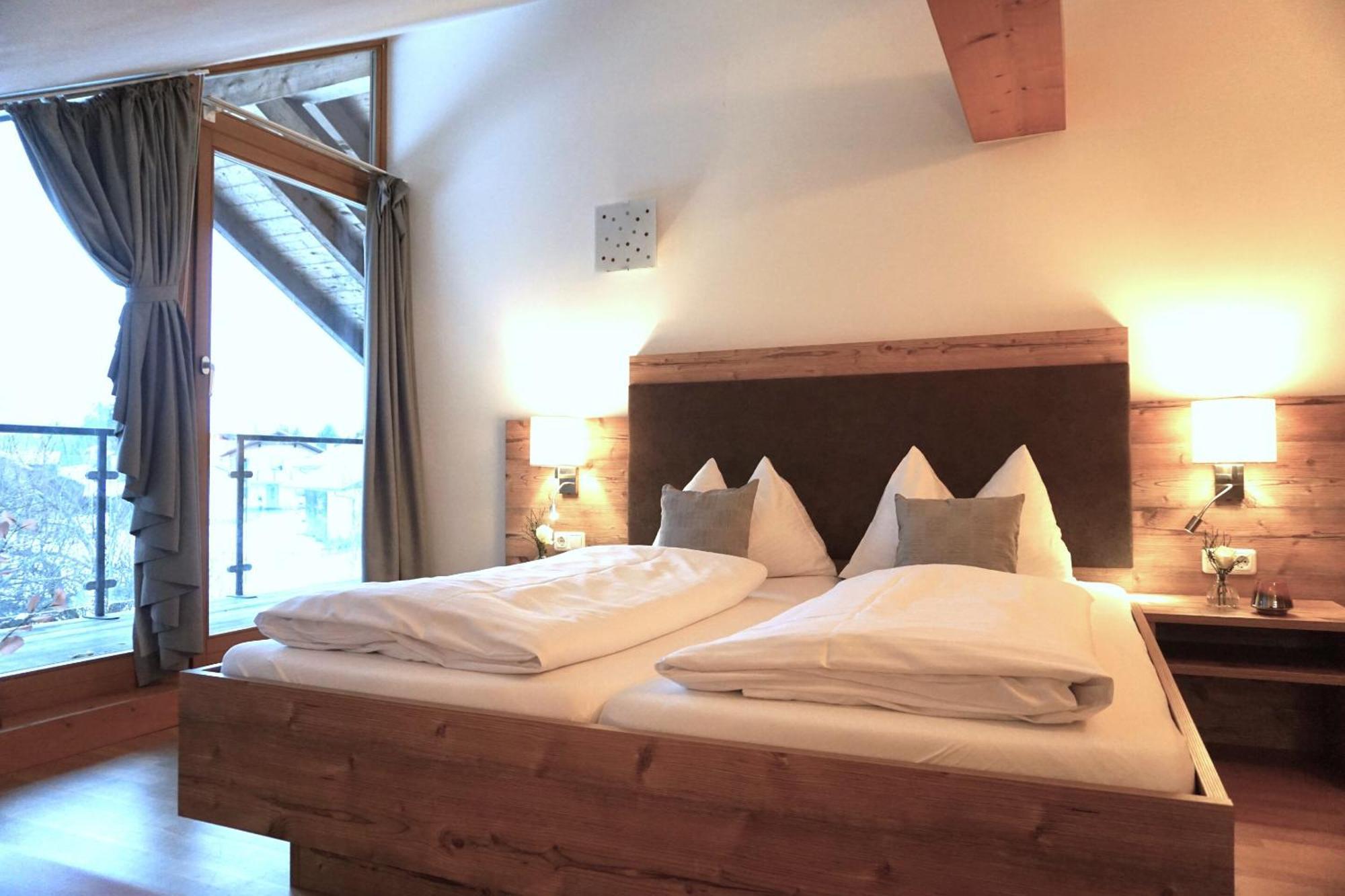 Landhotel Und Gasthof Kirchberger Wildsteig Cameră foto